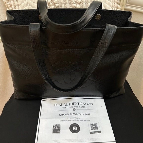Authentic CHANEL black vintage timeless CC caviar XL tote - Picture 1 of 14